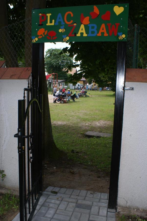 Pensjonat Pod Lwem Niechorze Exteriér fotografie