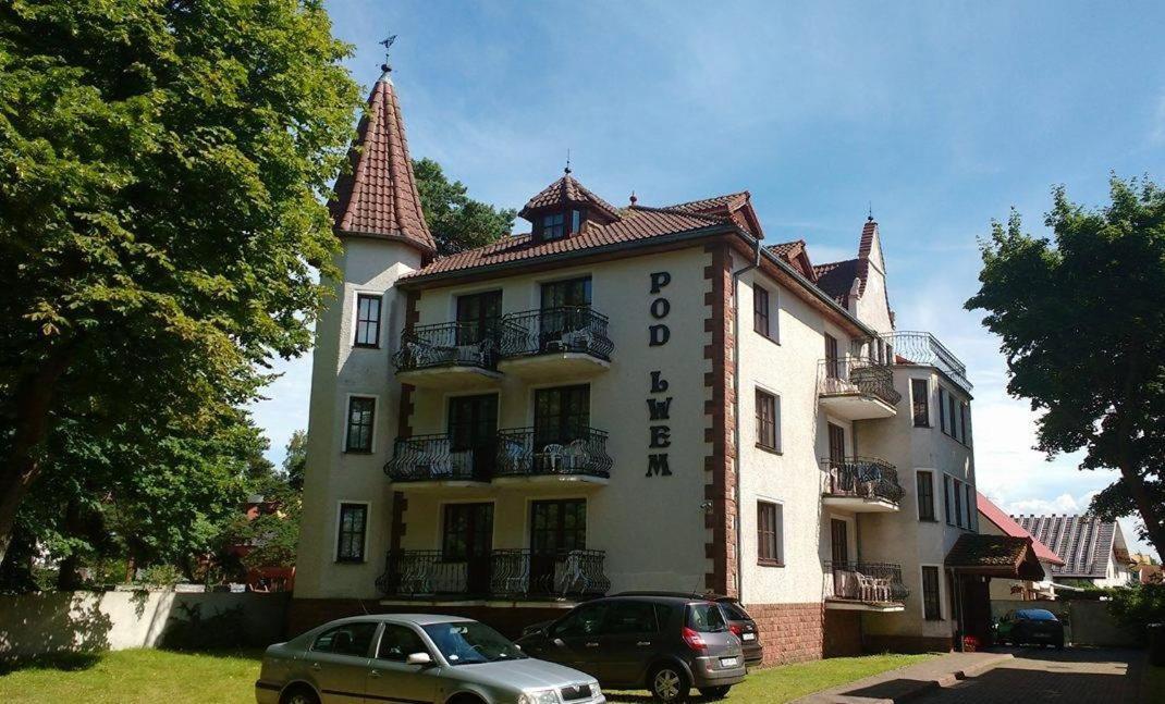 Pensjonat Pod Lwem Niechorze Exteriér fotografie